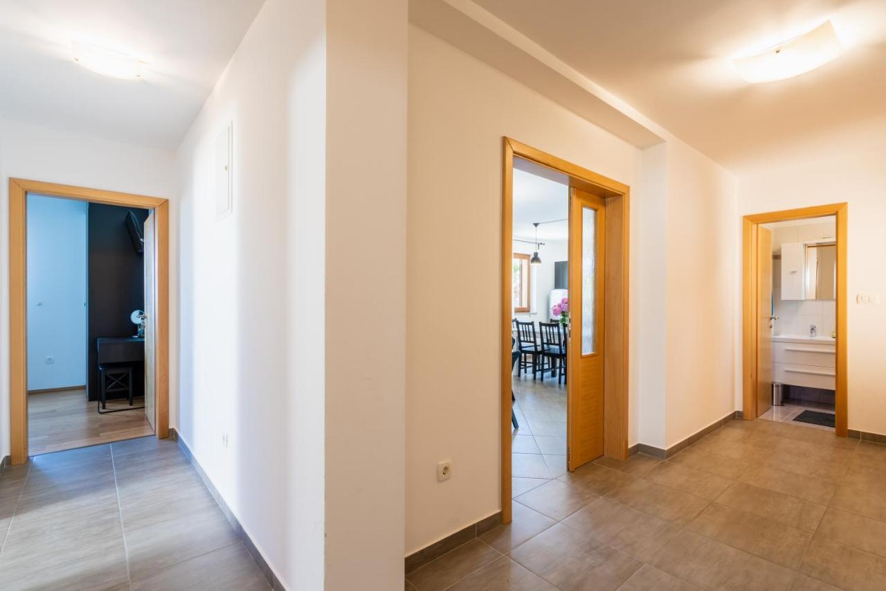Downtown Apartment Helena Opatija Exteriör bild
